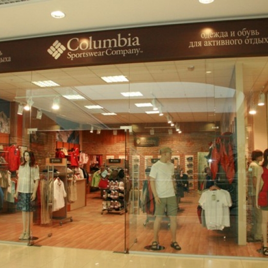 Освещение магазина одежды и обуви Columbia