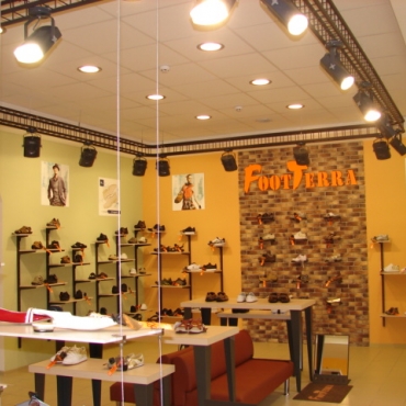 Освещение магазина обуви Footterra